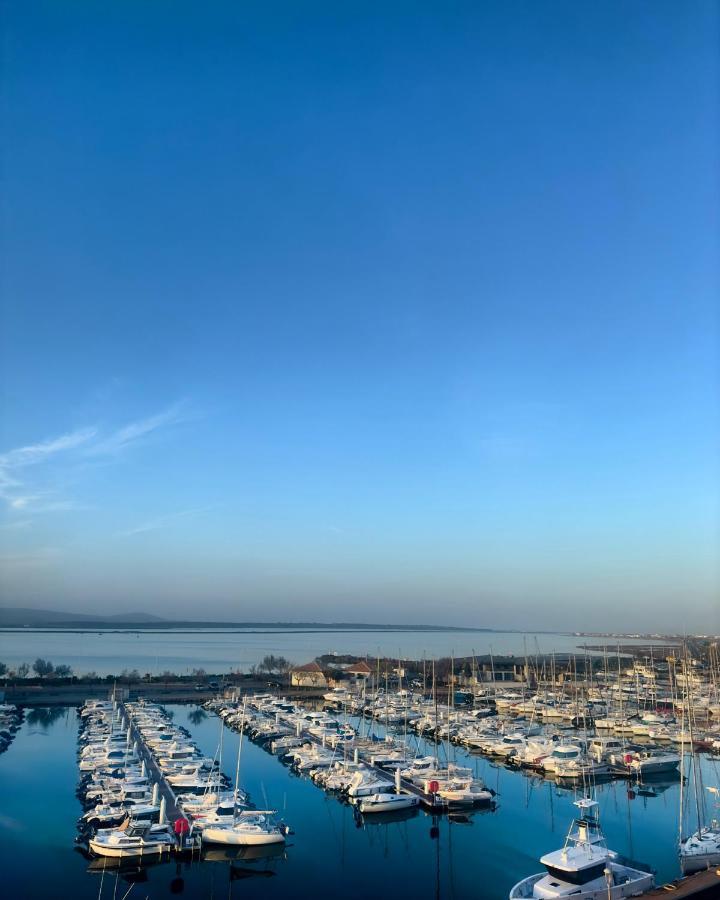 La Sirene - Loft Moderne Et Lumineux Avec Vue Panoramique Sur Mer Mediterranee Et Port De Plaisance Frontignan Exterior photo